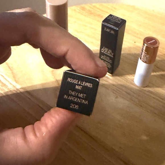 Set of six mini trial sizes luxury and high-end lipsticks and blush NEW - Picture 5 of 14